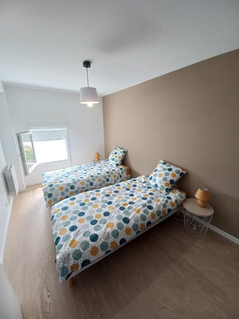 petite maison proche centre ville House in Brittany