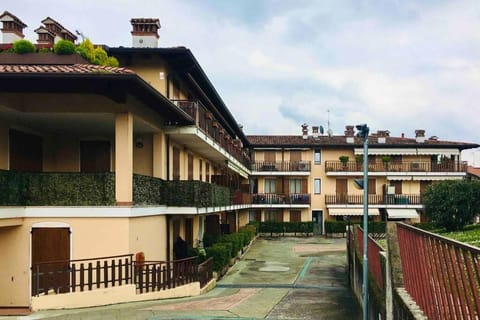 La petite maison de Stephanie Apartment in Province of Brescia