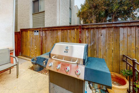 668 N Cleveland St townhouse House in Oceanside