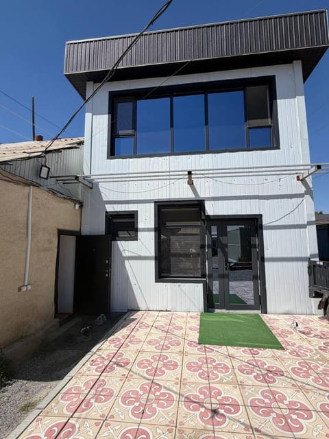 Property building, Day, Communal kitchen