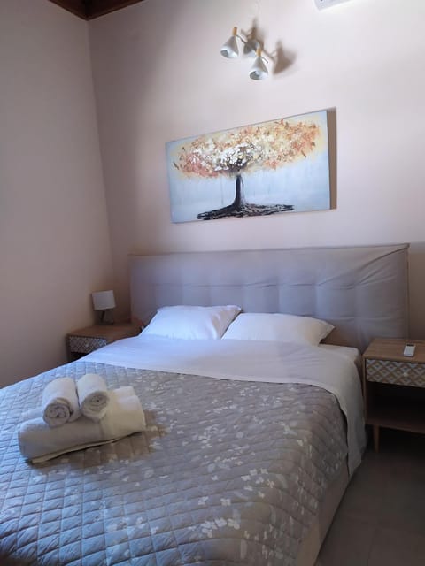 Margarita's House by the beach House in Samos, Greece