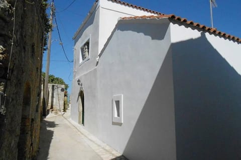 The Arch House in Islands