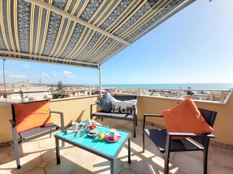 Balcony/Terrace, Dining area, Sea view