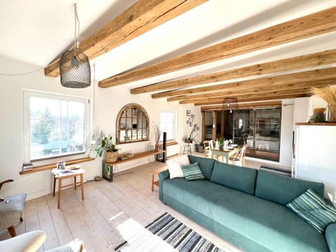 Activities, Living room, Seating area, furniture, kitchen