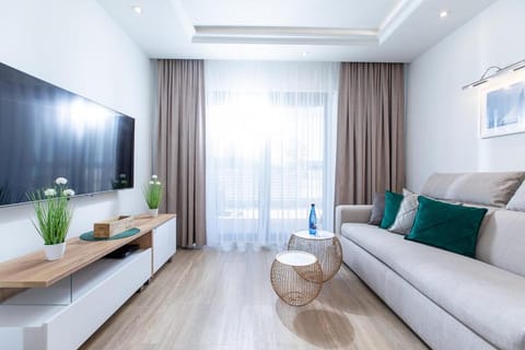 Apartament NATURAL 1 Gardenia Dziwnów z widokiem na morze EPapartamenty Apartment in West Pomeranian Voivodeship, Poland