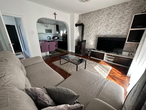 Danijel Apartmans Apartment in Šibenik-Knin County, Croatia