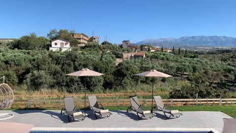 View (from property/room), Mountain view