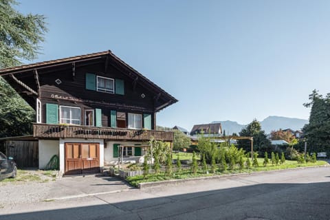 Property building, Garden, View (from property/room), Garden view, Garden view, Mountain view