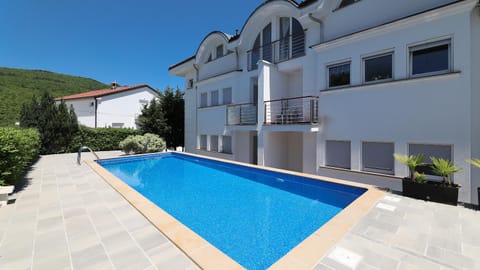 Property building, Pool view, Swimming pool, Swimming pool