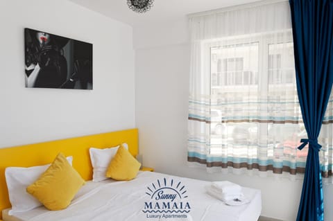 Bed, Bedroom, Sea view, Sea view
