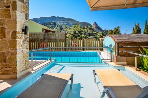Patio, Day, Natural landscape, View (from property/room), Mountain view, Pool view, Swimming pool, sunbed