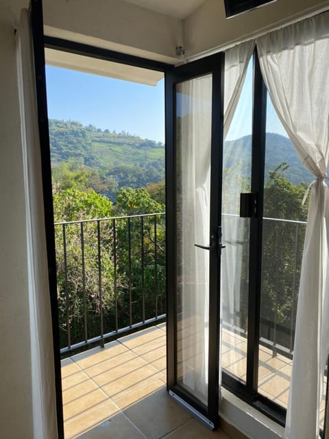 Casa Camino a las Pozas Bed and Breakfast in Hidalgo, Mexico