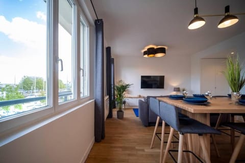 APPT VUE SUR LE PORT DE CAEN/ CENTRE VILLE PREMIUM Apartment in Caen