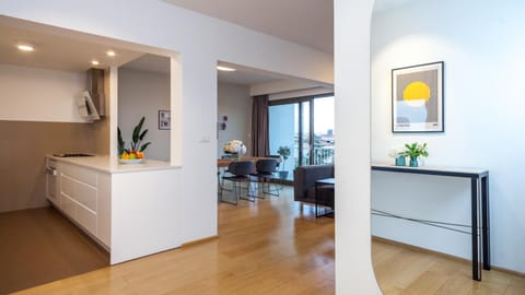 Balcony/Terrace, Balcony/Terrace, Kitchen or kitchenette, Dining area