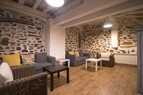 Living room, Lounge or bar