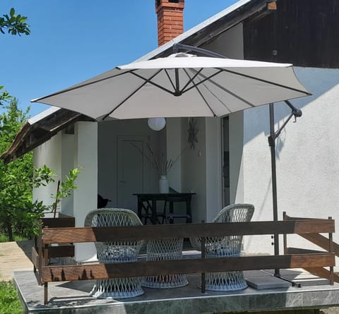 Vikendica Gaj House in Serbia