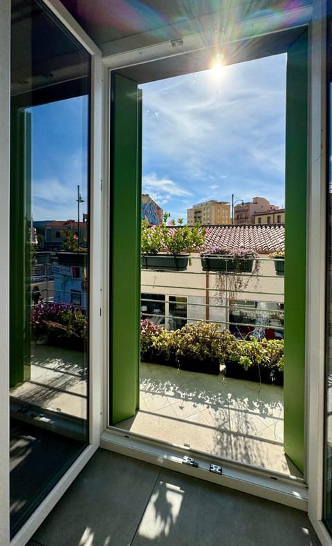 Property building, View (from property/room), Balcony/Terrace