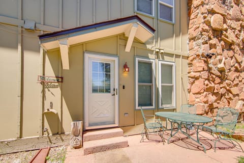 3 Mi to Winter Park Resort Cozy Ski Condo Apartment in Fraser