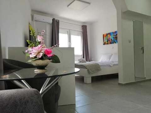 Living room, Bedroom