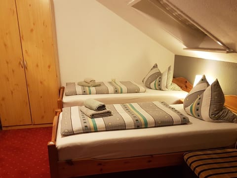 Pension Streng-Reinhardt Bed and Breakfast in Esslingen