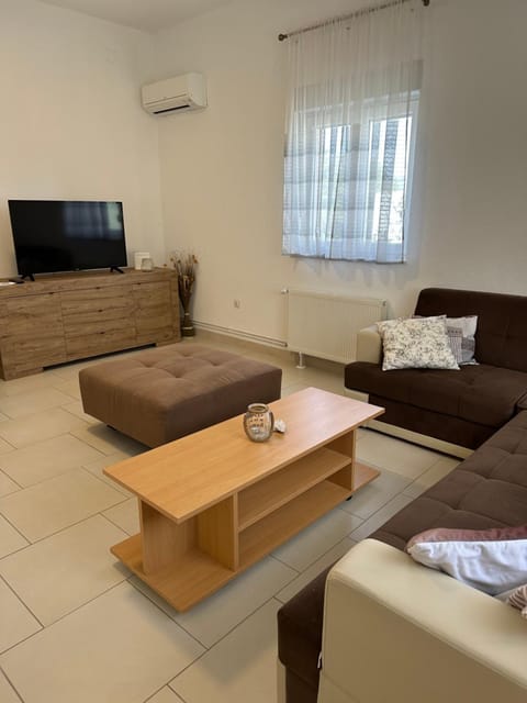 Apartments Panorama with Seasonal Pool Apartment in Šibenik-Knin County, Croatia