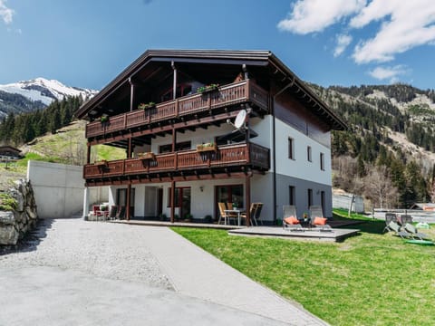 Property building, Summer