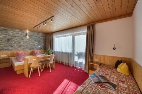 Haus Moostal Bed and Breakfast in Saint Anton am Arlberg