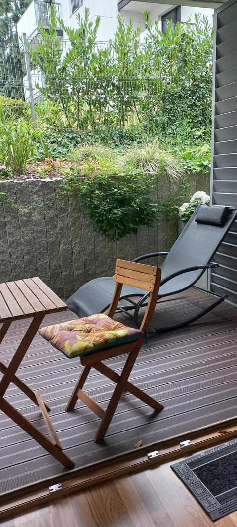 Kawalerka z miejscem parkingowym w hali garażowej Apartment in Sopot