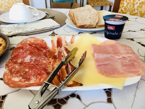 Voce Del Mare - sea view- Alghero Airport Bed and Breakfast in Fertilia