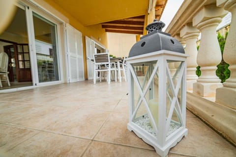 Property building, Balcony/Terrace