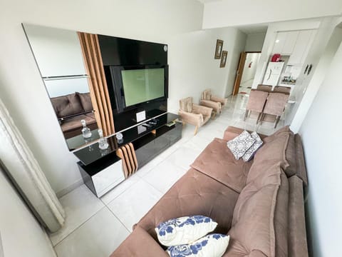 Communal lounge/ TV room, Living room, Dining area