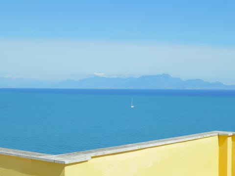 La terrazza incantata private access to the beach Apartment in Campania
