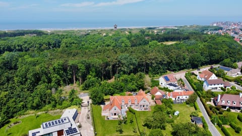 Property building, Bird's eye view