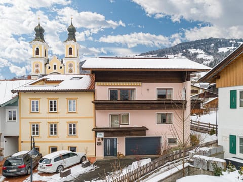 Property building, Winter