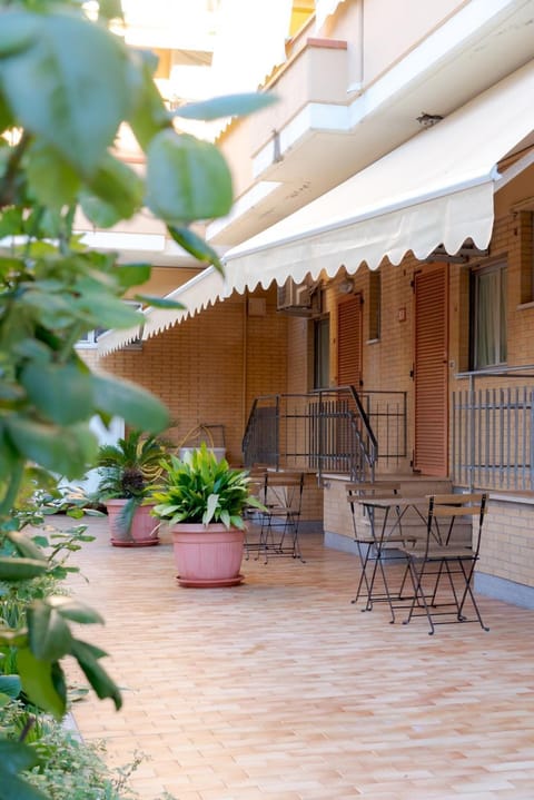 Property building, Day