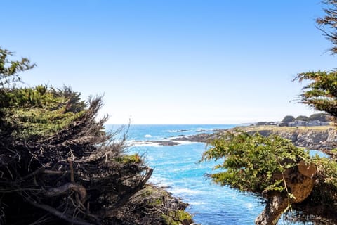Seaspray House in Sonoma County