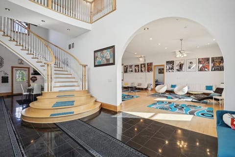 The Starlight Tower Manor, River, Arcades, Observatory, Theater Villa in Wisconsin