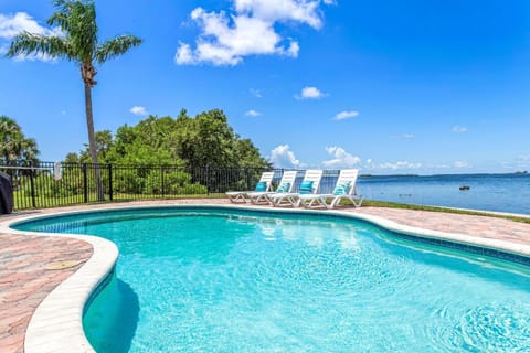 Florida Villa House in Palm Harbor