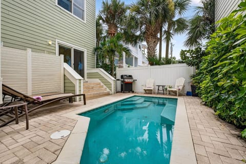 Exclusive Isla Bonita House in Indian Rocks Beach