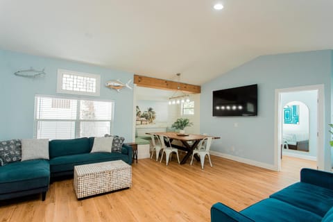 Starfish Beach House House in Clearwater Beach