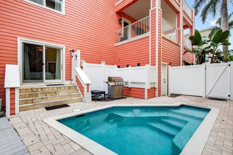 Westwinds Paradise Beach House House in Indian Rocks Beach