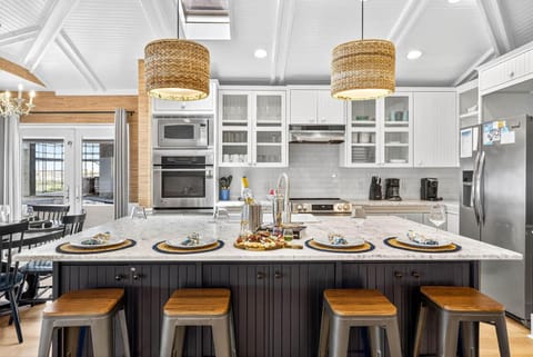 Gulf Front Dreams House in Clearwater Beach