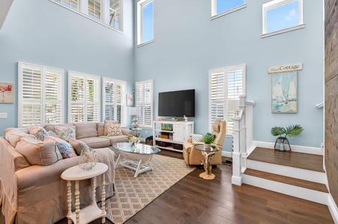 Oceanside Beach Cottage House in North Redington Beach