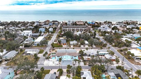 Beach Escape House in Indian Rocks Beach