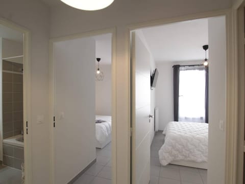 Appartement lumineux 4P/8 pers, 2 terrasses, parking privé, cœur de Briançon - FR-1-330C-119 Apartment in Briançon