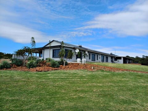 Property building, Garden, Garden view