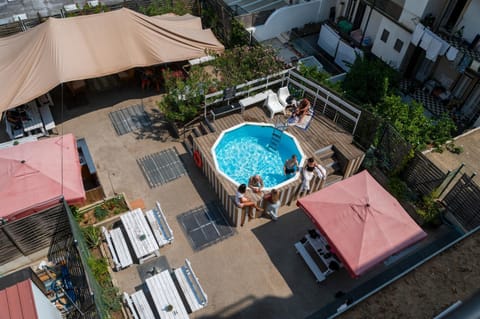 Balcony/Terrace, Swimming pool