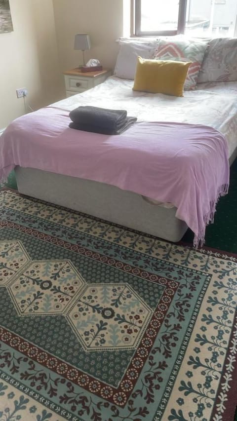 Edwards Cosy B&B Private Parking Bed and Breakfast in Galway