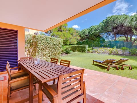 Patio, Garden, Dining area