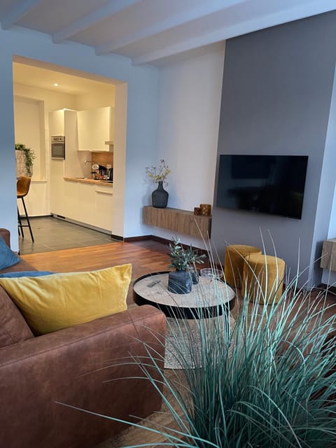 TV and multimedia, kitchen